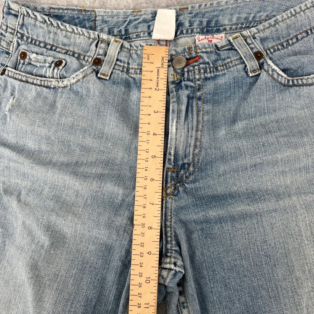 Lucky Brand Dungarees Wonder Block Jeans Size 10 30 Light Wash Distressed USA